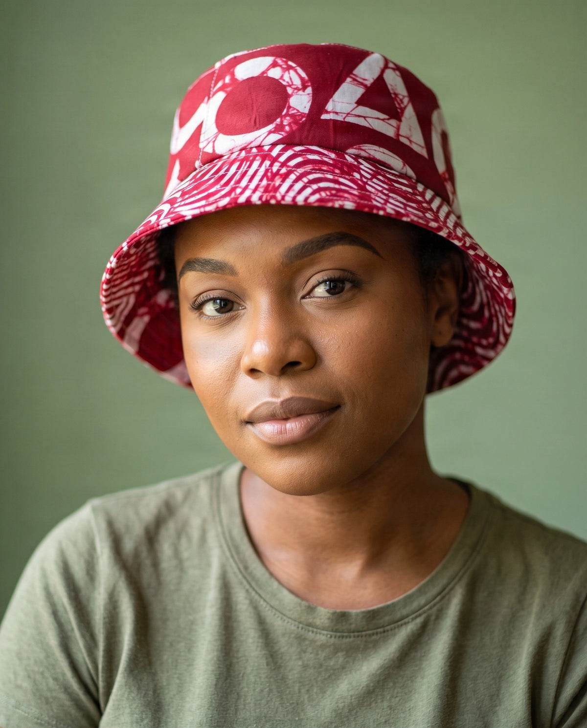 Red & White African Print Bucket Hat